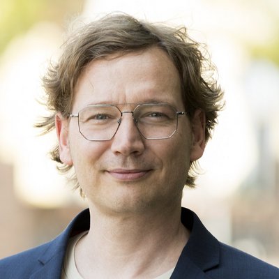 Porträtfoto von Peer Rosenthal